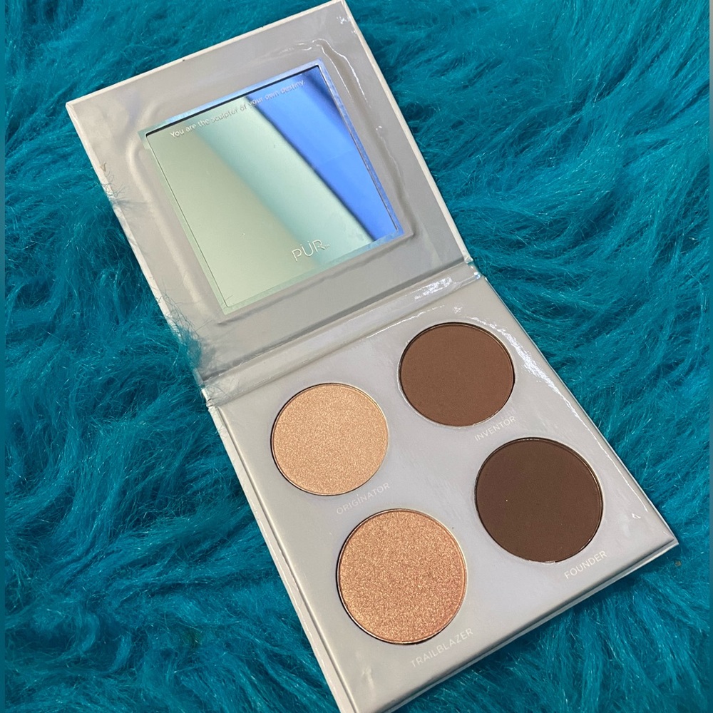 PUR Cosmetics Highlight & Contour Palette